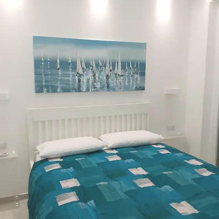 Hn-home Ninni Gestione Hc Claudia *