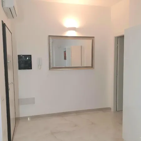 Hn-home Ninni Gestione Hc Claudia Apartment Cagliari