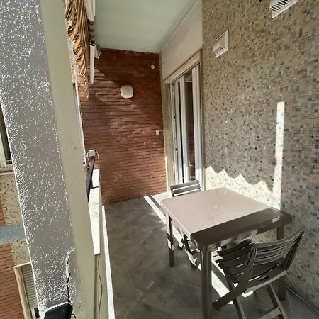 Hn-home Ninni Gestione Hc Claudia דירה